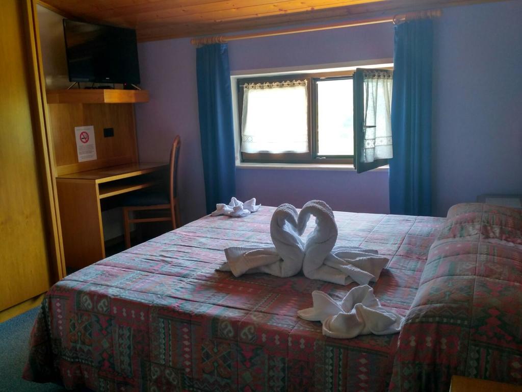 Albergo Aurora Canzolino Exterior foto